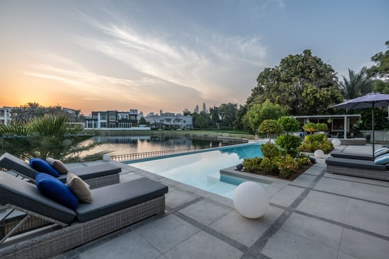 Exquisite Villa in Emirates Hills with Lake Views, picture 27