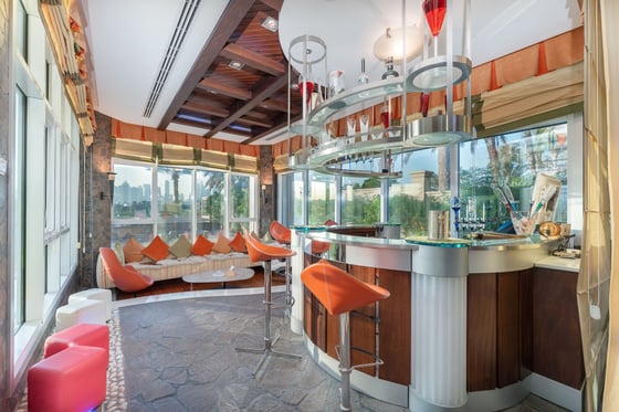 Fully Upgraded Villa with Golf Course Views, picture 11