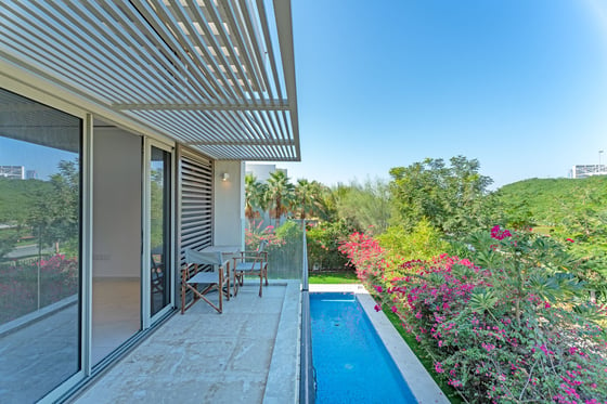 Vacant and Contemporary Type A 5 Bedroom Villa, picture 26