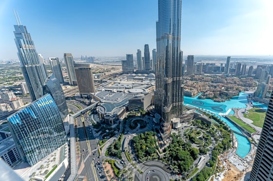 Stunning Full Burj Khalifa Views Apartment in Downtown Dubai, picture 13