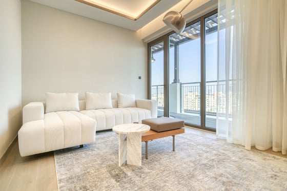 Award-winning duplex penthouse apartment in La Mer, picture 1