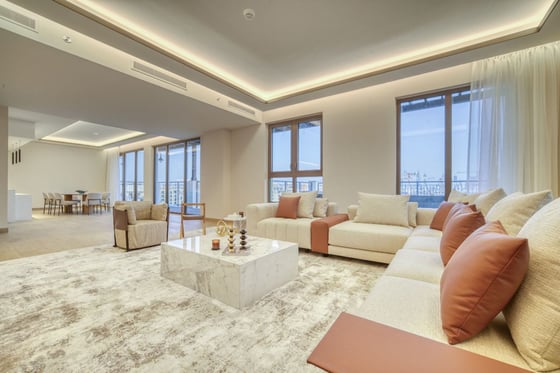 Award-winning duplex penthouse apartment in La Mer, picture 3