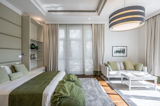 Bespoke Luxury Villa with Lake Views in Emirates Hills, picture 26