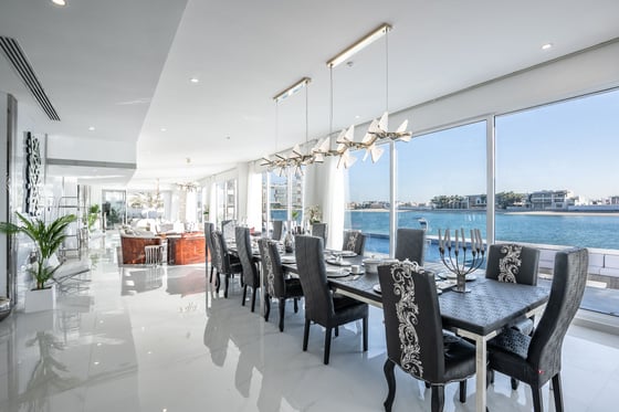 Spectacular 10 Bedroom Ultra-Luxury Mansion Villa, picture 4