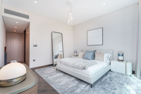 Contemporary Duplex with Burj Khalifa Views in One Za’abeel, picture 11