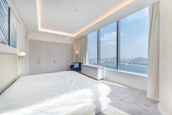 Stunning Penthouse Apartment in Luxury Palm Jumeirah Residence, picture 12