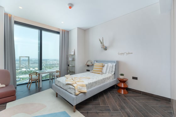 Rare Luxury Corner Duplex with Burj Khalifa View, picture 11