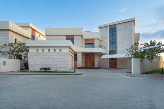 Brand New, Ultra Luxury Villa with Skyline Views on Palm Jumeirah, picture 30