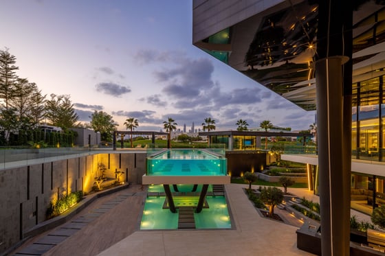 Lavishly Spectacular Luxury Villa in Emirates Hills, picture 36