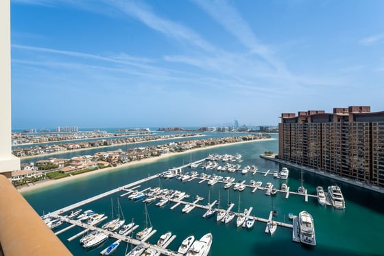 Fully Upgraded Penthouse | Stunning Views | Marina Residences., picture 16