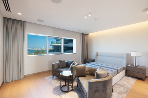 Ultra-luxury, beachfront penthouse apartment on Palm Jumeirah, picture 15