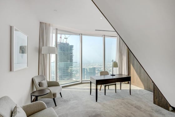 Fully furnished duplex penthouse apartment in Downtown Dubai, picture 3