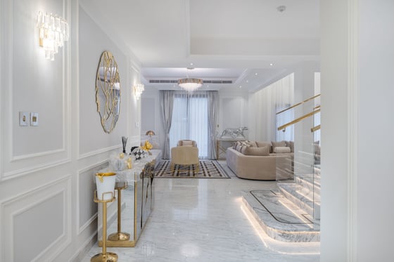 Exclusive, Upgraded Luxury Villa in Jumeirah Islands, picture 21