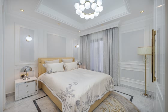 Exclusive, Upgraded Luxury Villa in Jumeirah Islands, picture 7