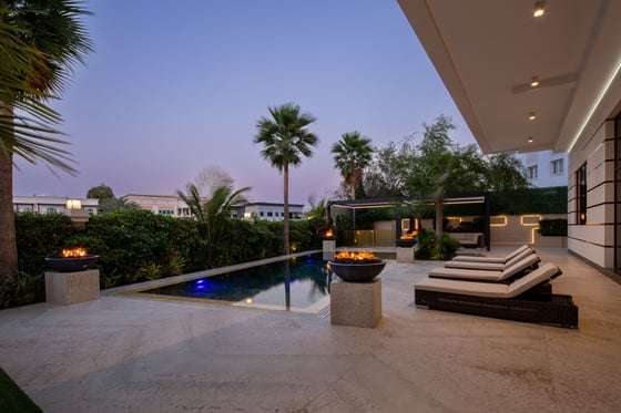 Extraordinary, One of a kind mansion villa in Emirates Hills, picture 21