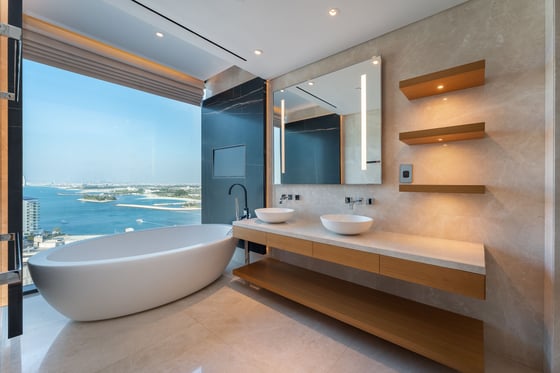 Epic Sea View Apartment on Palm Jumeirah, picture 9