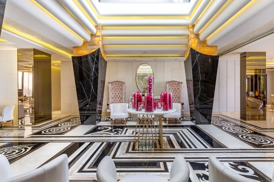 Modern Luxury Superbly Designed Emirates Hills Mansion, picture 4