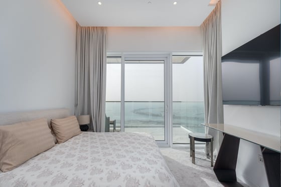 Luxurious 4 Bedroom Sea View Apartment in JBR, picture 23