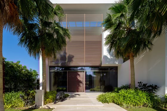 Extraordinary, custom-built luxury Villa on Palm Jumeirah, picture 5
