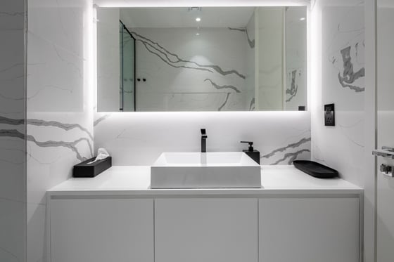 Extraordinary, custom-built luxury Villa on Palm Jumeirah, picture 17