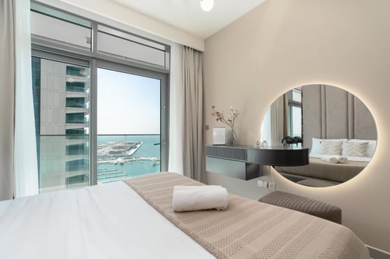 Luxury Apartment in Dubai Harbour, picture 6