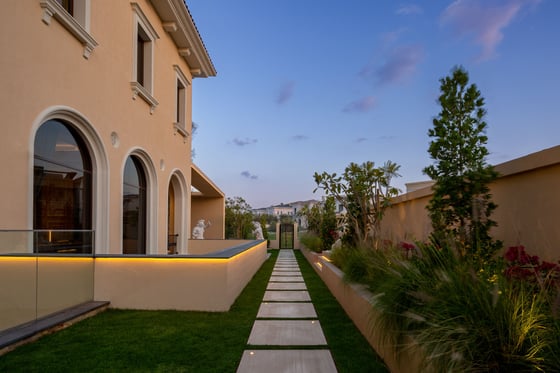 Luxury Bespoke Villa in Dubai Hills Estate, picture 36