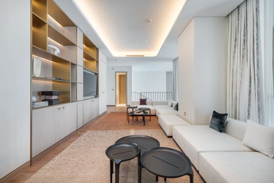 Ultra Luxury Duplex Apartment in five-star Jumeirah Branded Residence, picture 11