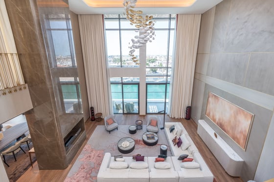 Ultra Luxury Duplex Apartment with Private Swimming Pool on Dubai Water Canal, picture 2