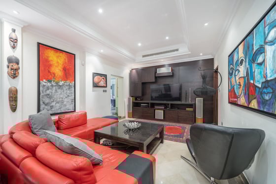 Extended Garden Hall Villa with Lake Views, picture 19