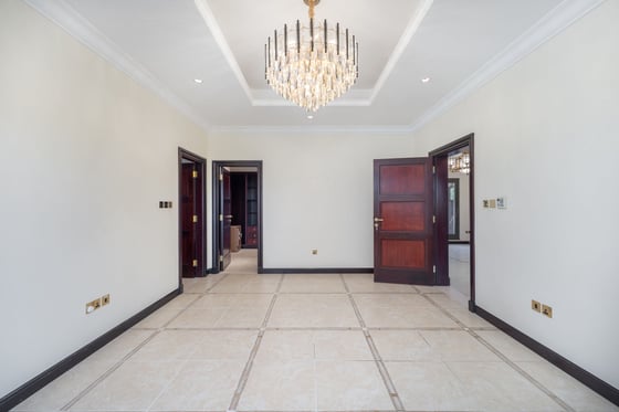 Waterfront Views Luxury Villa on Palm Jumeirah, picture 9