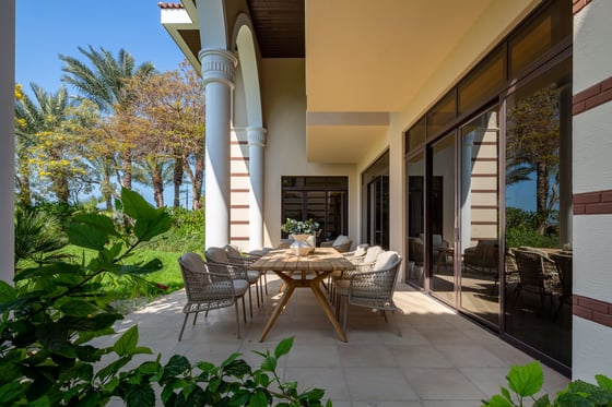 Exquisite Lagoon Luxury Villa in Five-Star Beachside Palm Jumeirah Resort, picture 19