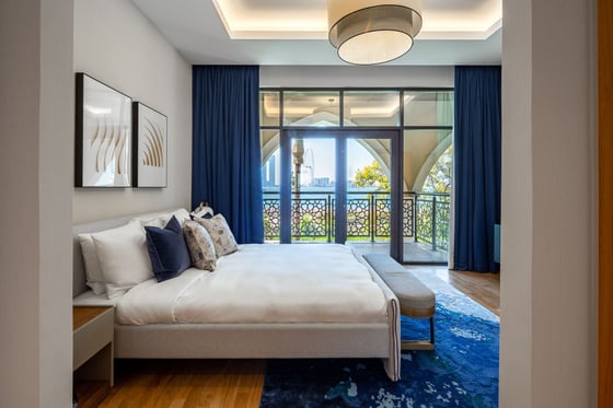 Exquisite Lagoon Luxury Villa in Five-Star Beachside Palm Jumeirah Resort, picture 24