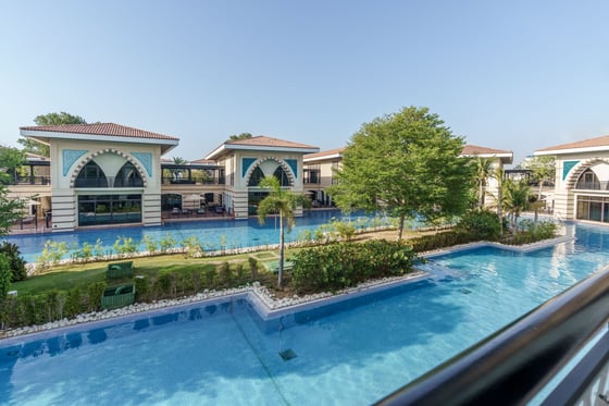 Exquisite Lagoon Luxury Villa in Five-Star Beachside Palm Jumeirah Resort, picture 10