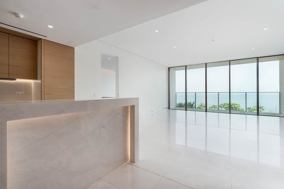 Brand New Luxury Apartment, Palm Jumeirah Resort, picture 2