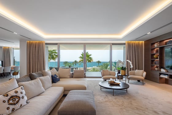 Exclusive Sea View Luxury Apartment on Palm, picture 1