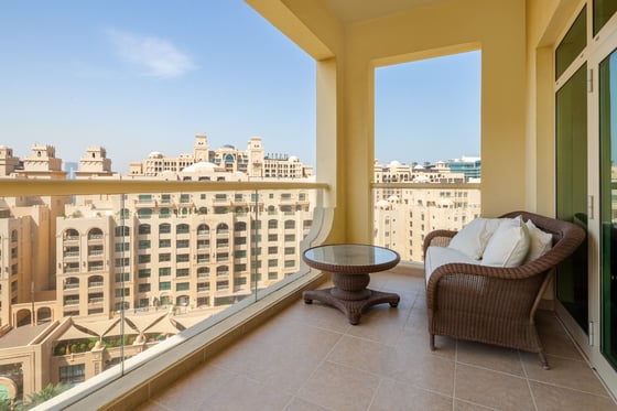 Upgraded penthouse apartment on Palm Jumeirah, picture 17