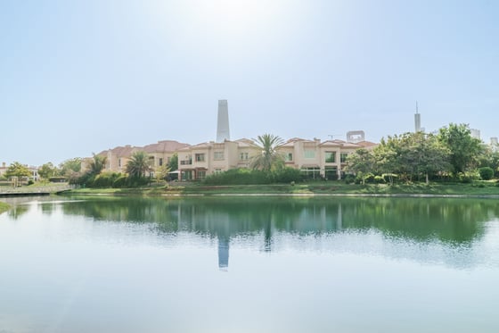 Rare Lakeside Luxury Villa in Jumeirah Islands, picture 16