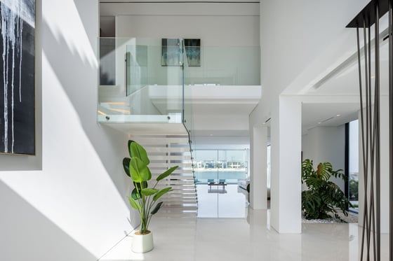 Exclusive, Fully Upgraded and Furnished Garden Home Villa, picture 12