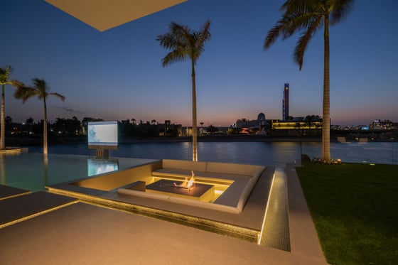 Incredible Custom-Built Villa in Palm Jumeirah, picture 5