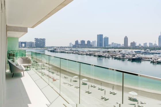 Upgraded waterfront apartment in Dubai Harbour, picture 27