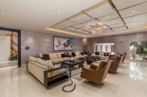 Fully furnished and upgraded villa in Emirates Hills, picture 11