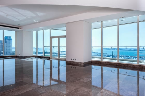 Stunning penthouse with sea views in Dubai Marina, picture 5