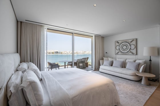Beautifully upgraded custom luxury villa on Palm Jumeirah, picture 27