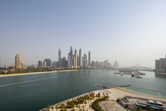 Exclusive luxury 4-bed apartment in Palm Jumeirah, picture 2