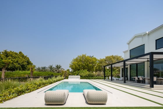 Exquisitely upgraded luxury villa in Jumeirah Islands, picture 26