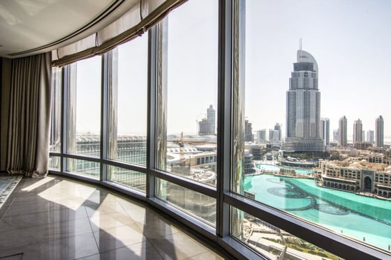 Ultra Luxury Armani 2 Bed Downtown Dubai, picture 1