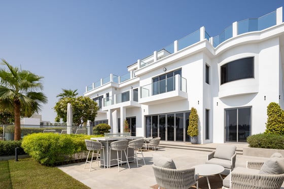 Breathtaking luxury villa on Palm Jumeirah Frond Tip, picture 10