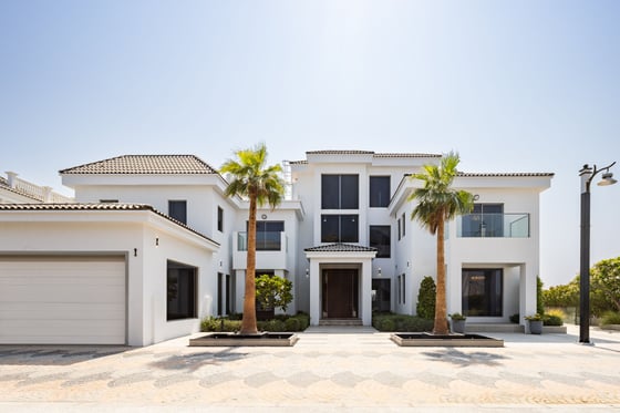 Breathtaking luxury villa on Palm Jumeirah Frond Tip, picture 11