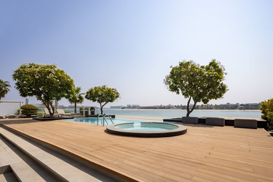 Breathtaking luxury villa on Palm Jumeirah Frond Tip, picture 30