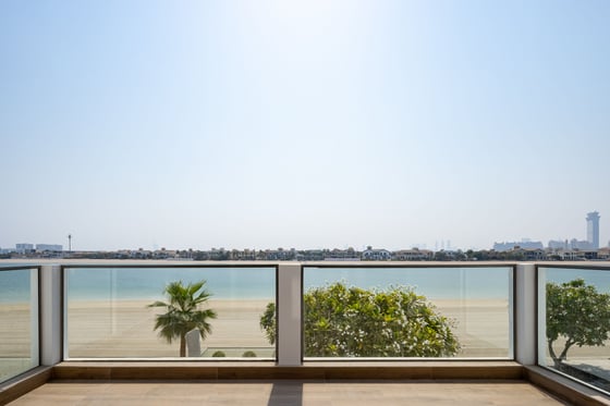 Breathtaking luxury villa on Palm Jumeirah Frond Tip, picture 28